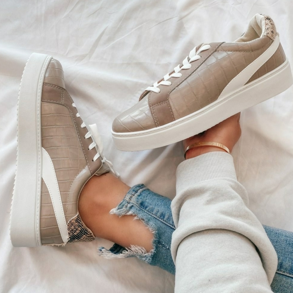 🆕️Wild Side// animal print sneaker